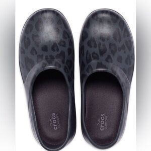 Crocs Women Neria Comfort Slip On Clog Shoes Leopard Print Black Blue Size W 6